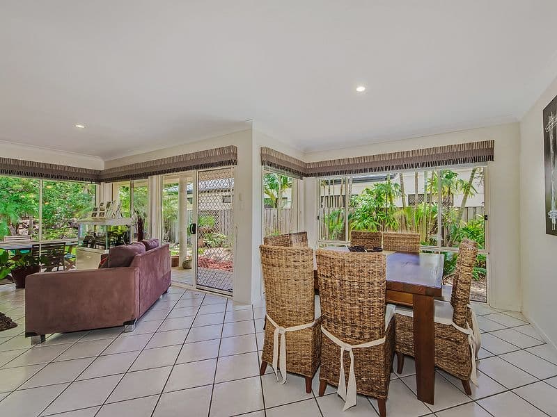 143 Dunlin Drive, BURLEIGH WATERS QLD 4220, Burleigh Waters - Thumbnail 7