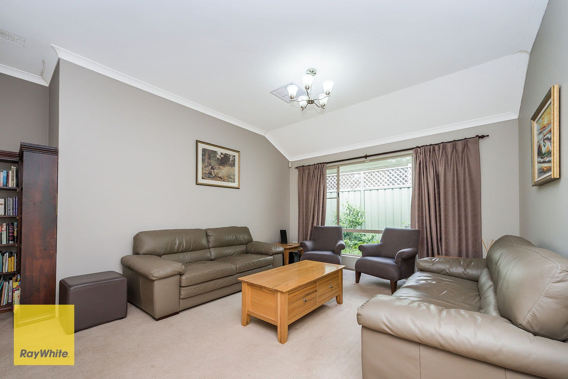 18 Collins Road, Kalamunda WA 6076, Kalamunda - Thumbnail 6