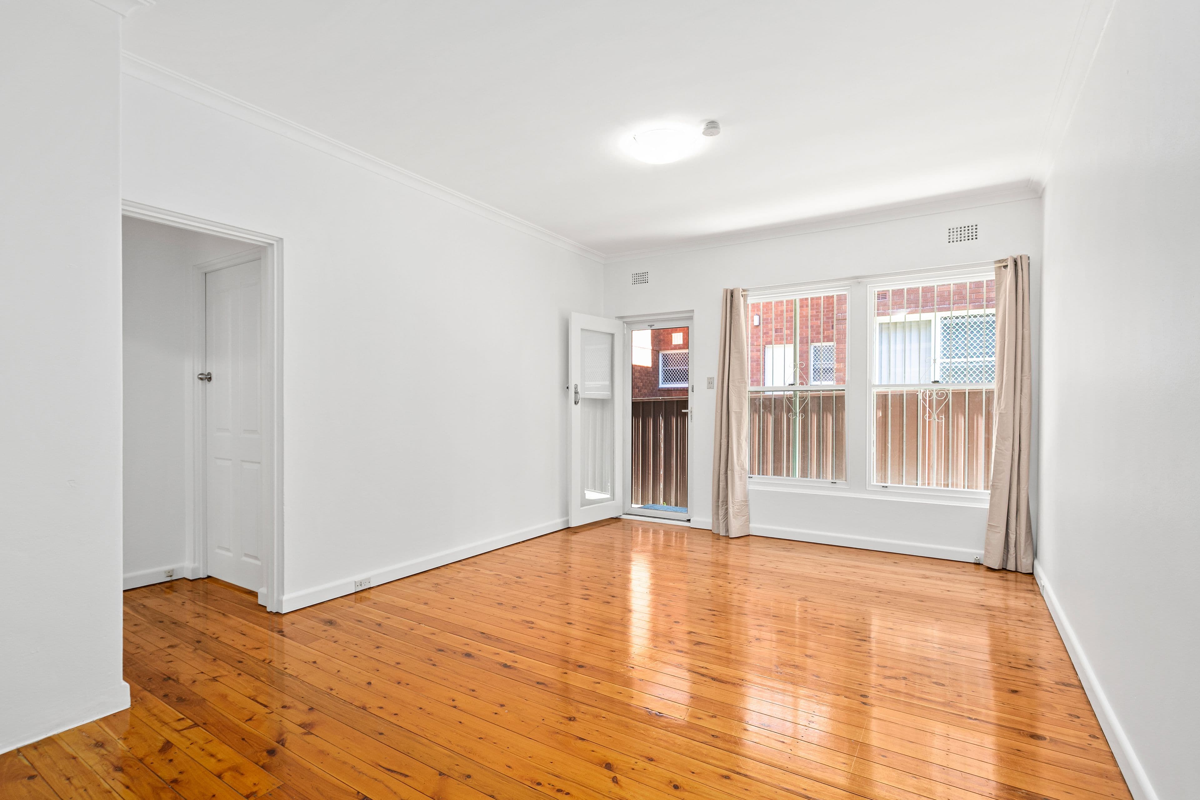 23 Hampton Court Road, Carlton NSW 2218, Carlton - Thumbnail 6