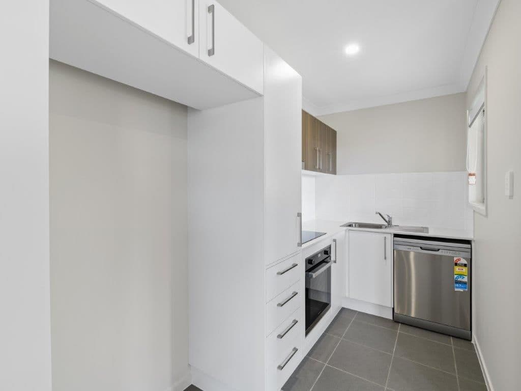 29 Beetham Court, Logan Reserve QLD 4133, Logan Reserve - Thumbnail 6