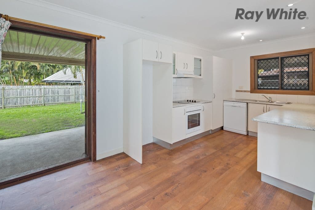 21 Phillip Street, Redland Bay QLD 4165, Redland Bay - Thumbnail 6