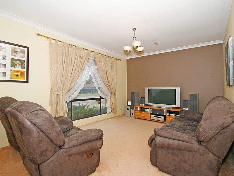 28 Evergreen Ramble, BALLAJURA WA 6066, Ballajura - Thumbnail 3
