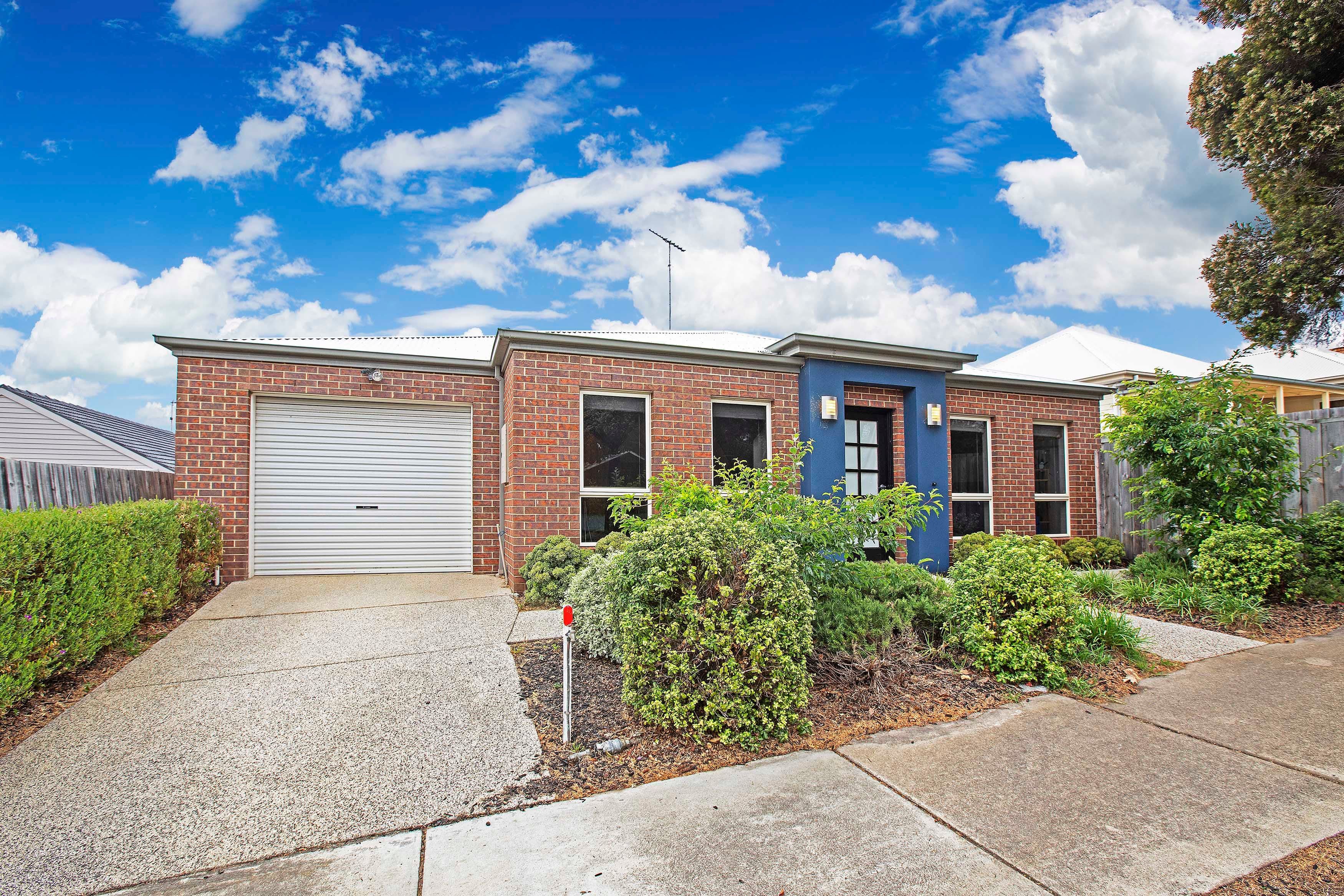 1 Kinnon Avenue, Belmont VIC 3216, Belmont - Image 1