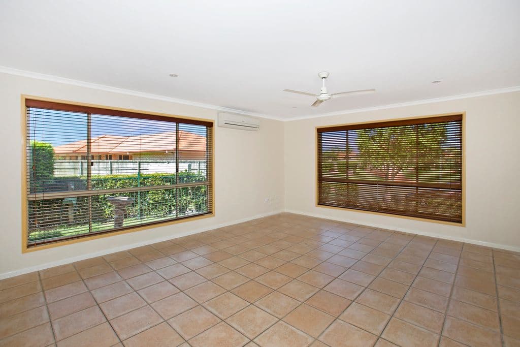 33 Foxhill Place, Banora Point NSW 2486, Banora Point - Thumbnail 2