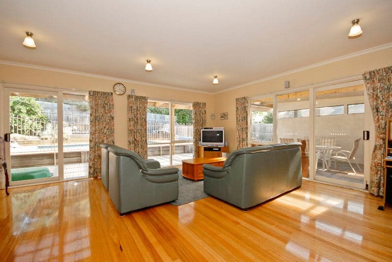 52 Tracey Street, DONCASTER EAST VIC 3109, Doncaster East - Thumbnail 2