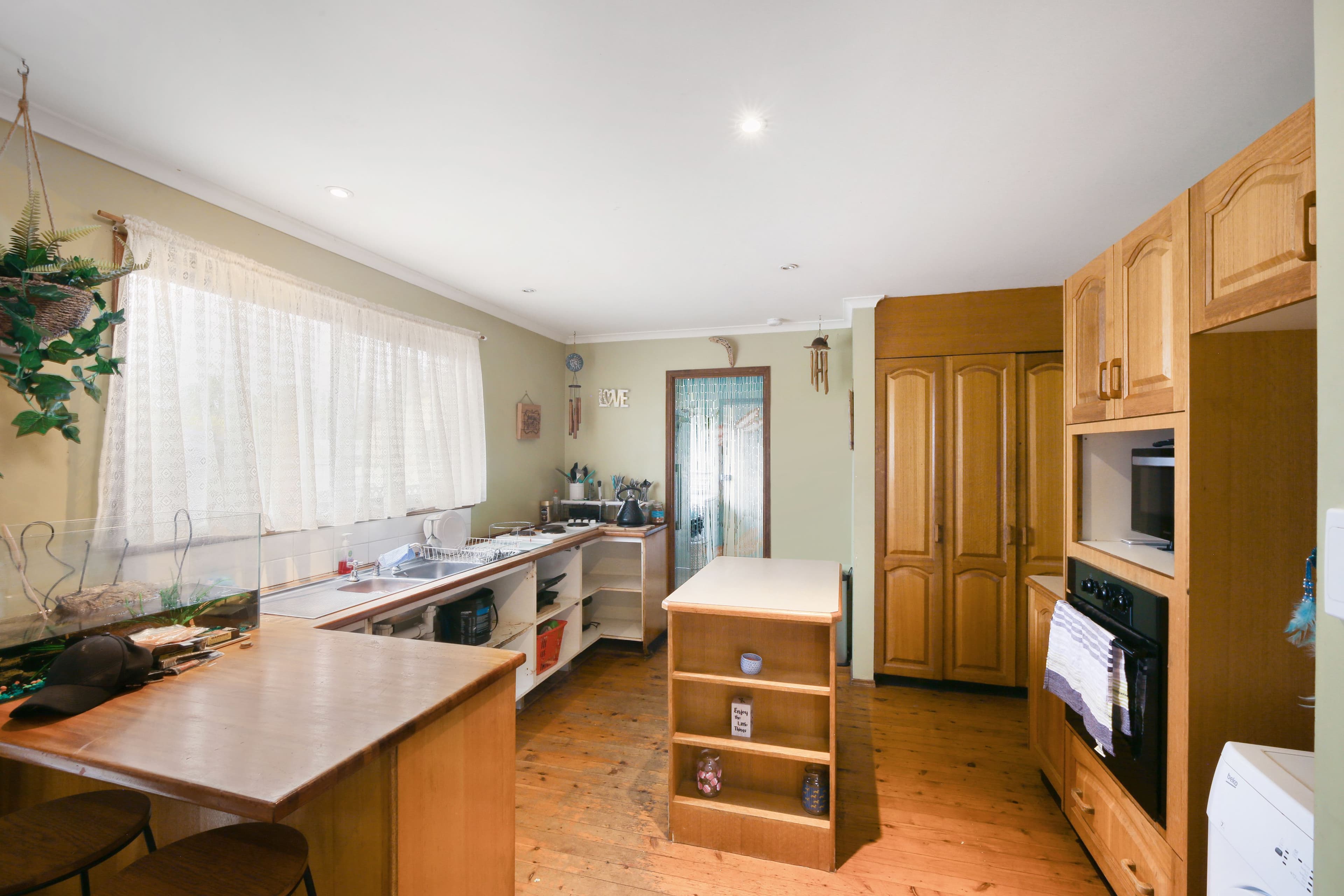 25 Magnolia Avenue, Davistown - Thumbnail 4