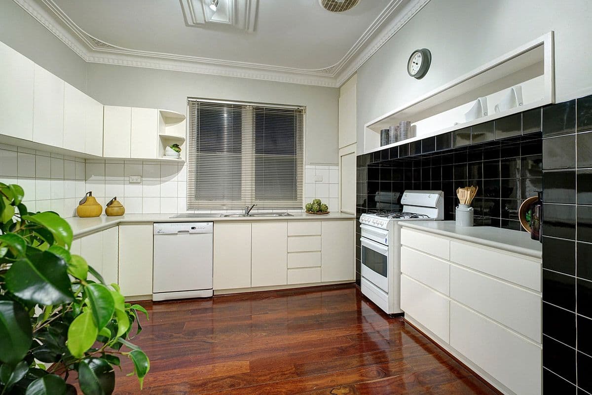 327 Crawford Road, Inglewood WA 6052, Inglewood - Thumbnail 6