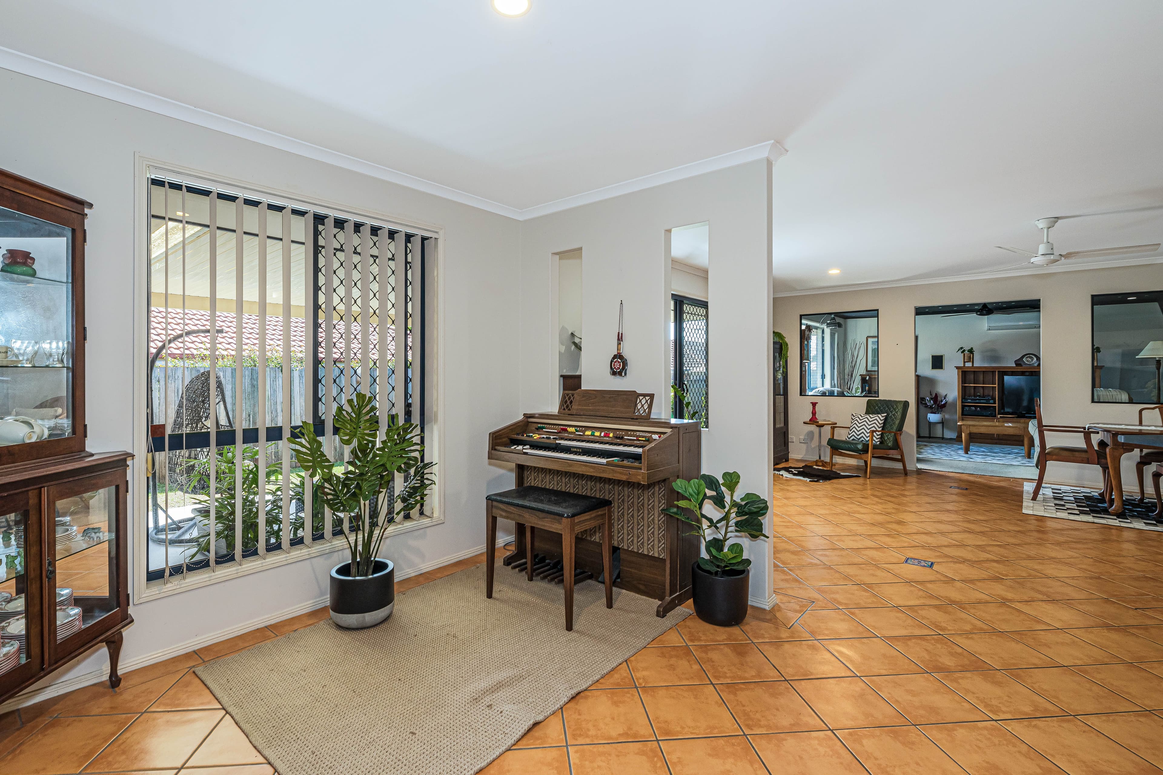 13 Monavale Court, Sandstone Point QLD 4511, Sandstone Point - Thumbnail 8