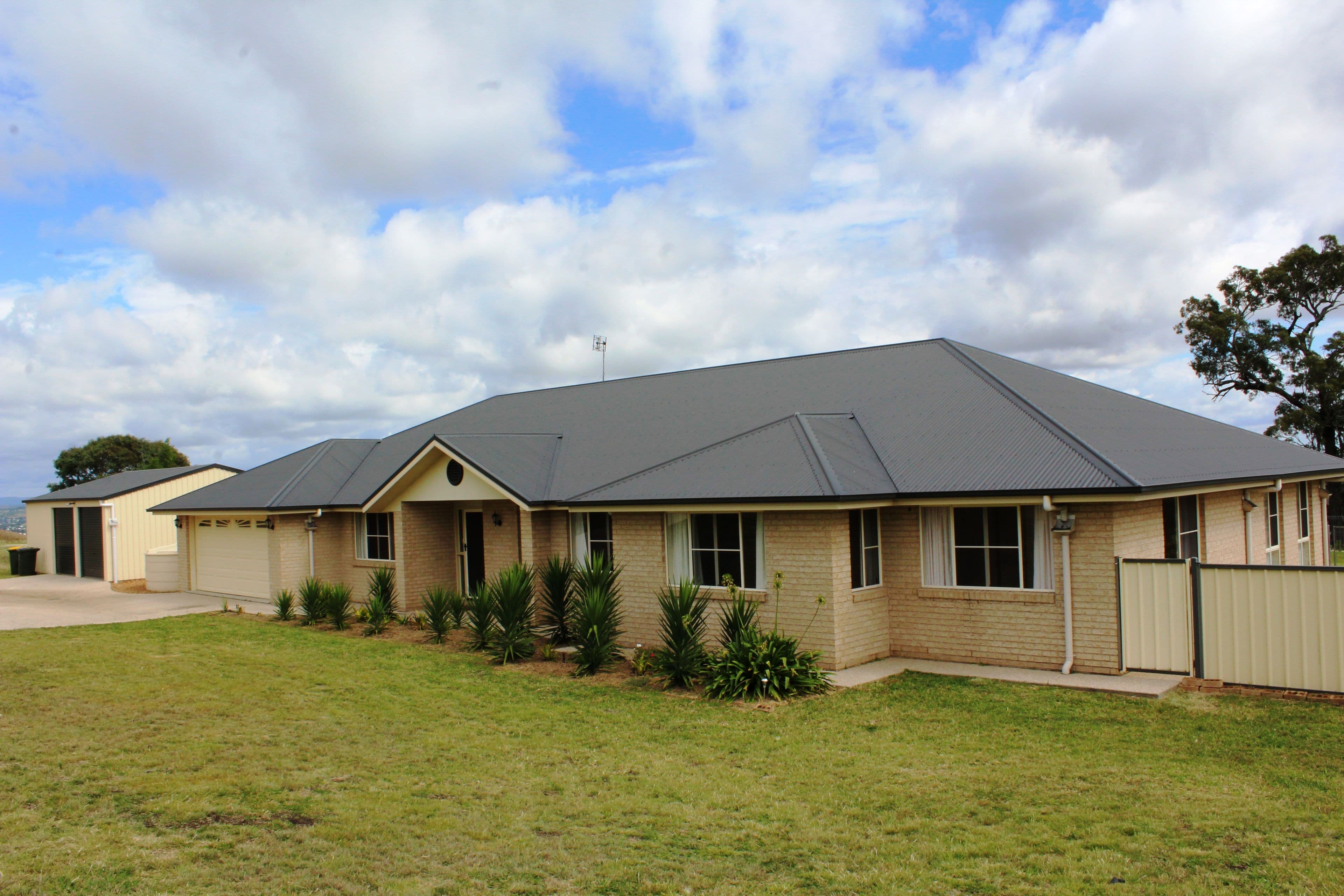 10 Derain Drive, Sladevale QLD 4370, Sladevale - Image 1