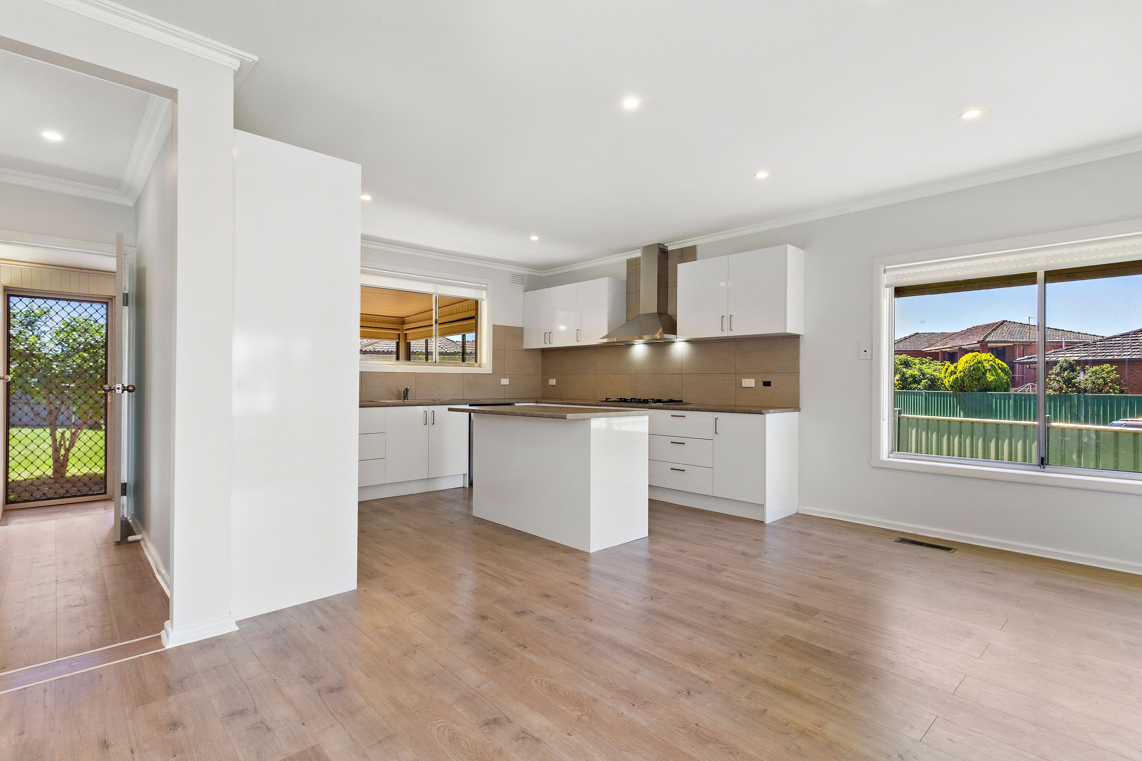 38 Rosemary Drive, Lalor VIC 3075, Lalor - Thumbnail 3