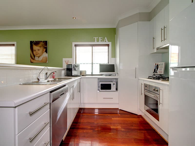 12 Dianne Street, Happy Valley - Thumbnail 2