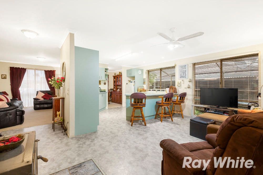 55 Romano Avenue, Mill Park VIC 3082, Mill Park - Thumbnail 3