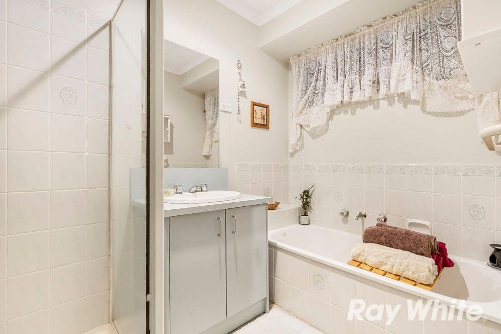 55 Romano Avenue, Mill Park VIC 3082, Mill Park - Thumbnail 7