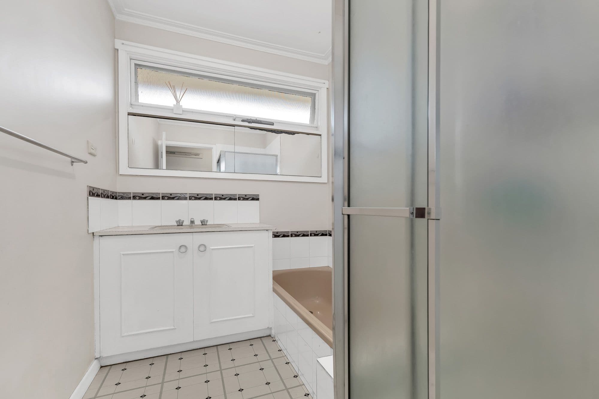 21 Sinns Avenue, Werribee VIC 3030, Werribee - Thumbnail 7
