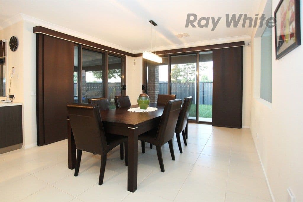 30 Lindsay Gardens, POINT COOK VIC 3030, Point Cook - Thumbnail 8