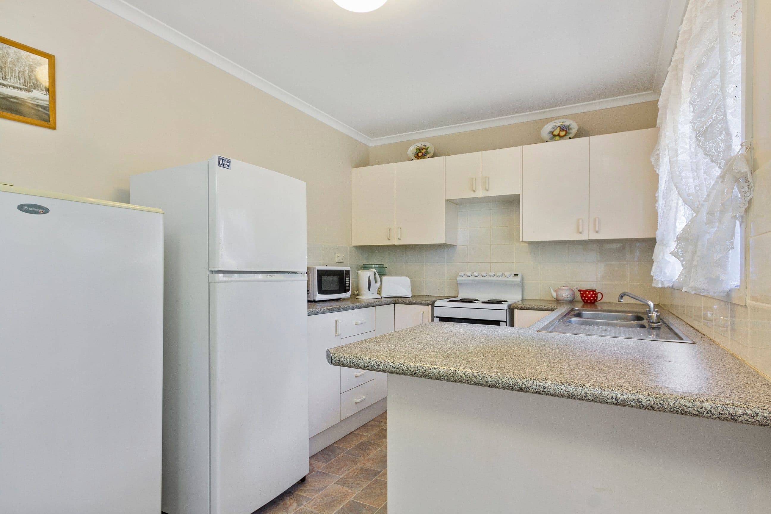 23 Palana Street, Surfside - Thumbnail 5