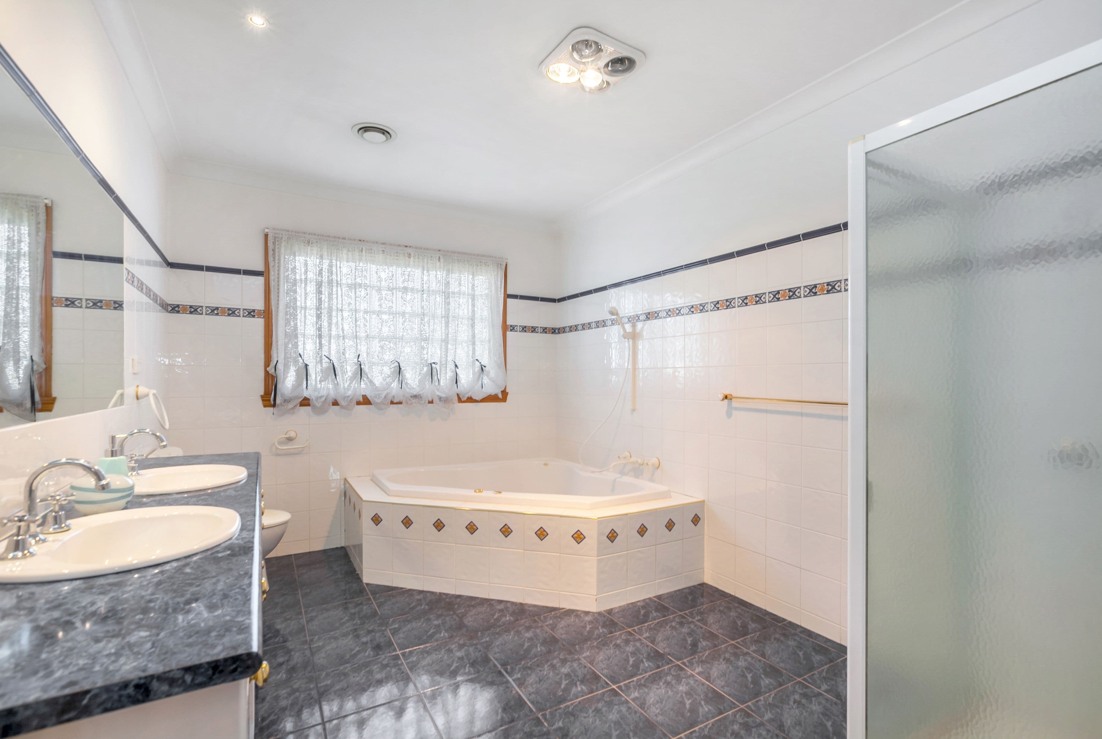 6 Cananga Court, Mill Park VIC 3082, Mill Park - Thumbnail 8