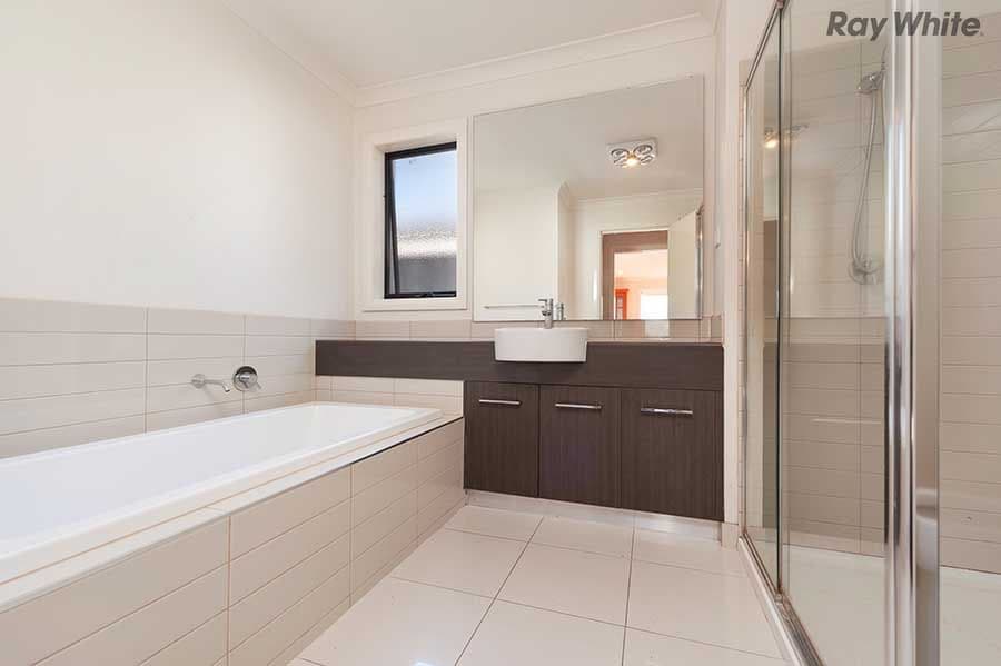 4 Green Court, Burnside Heights VIC 3023, Burnside Heights - Thumbnail 6