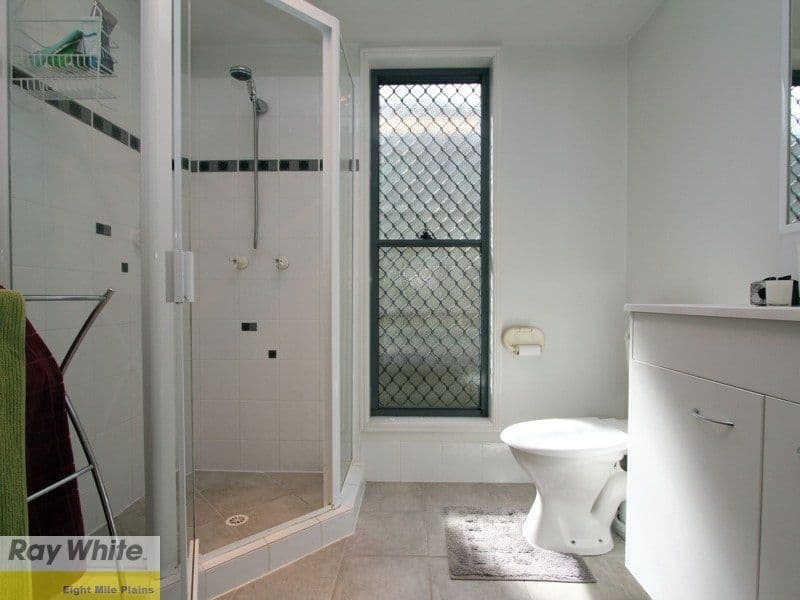 10 Wavecrest Place, CALAMVALE QLD 4116, Calamvale - Thumbnail 7
