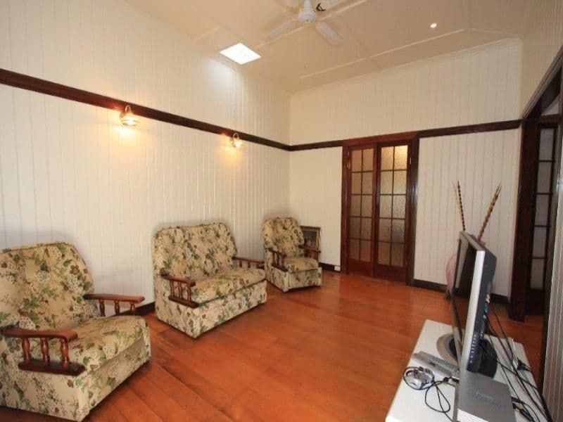 1 Lennox Street, THE RANGE QLD 4700, The Range - Thumbnail 7
