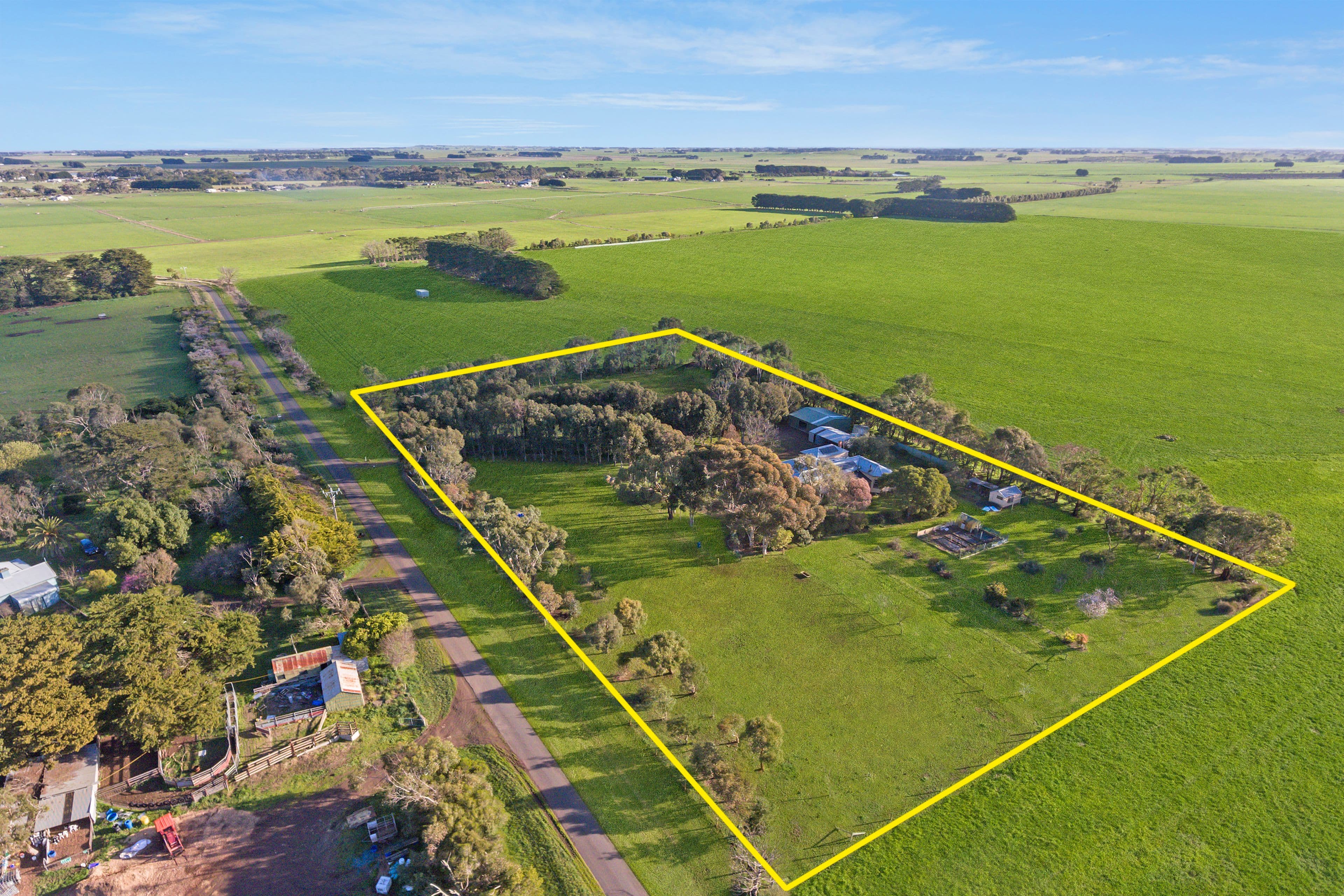 279 Dunnes Road, Winslow VIC 3281, Winslow - Thumbnail 2