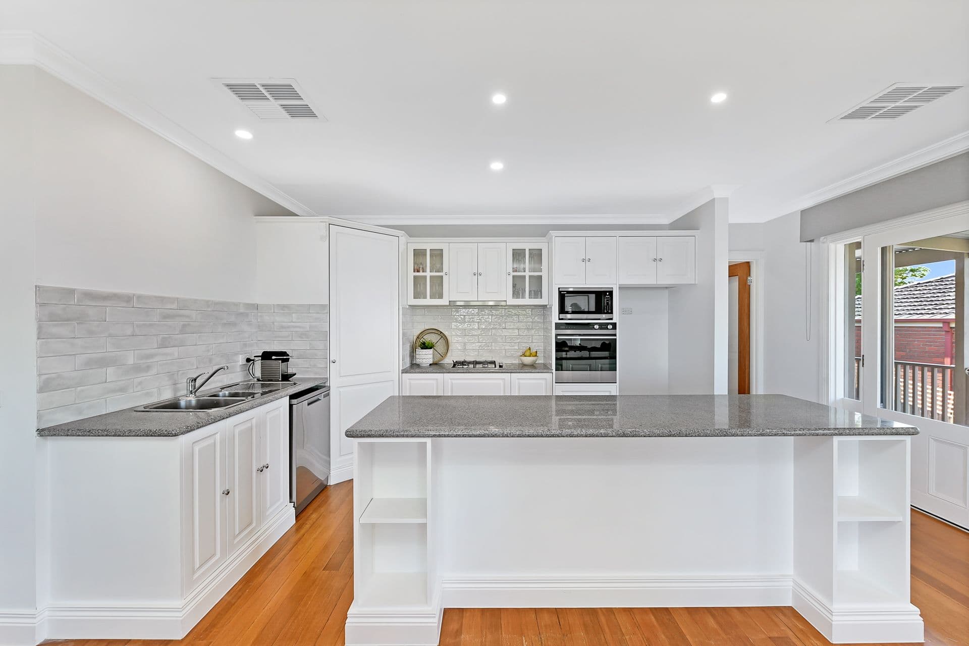 53 Edrington Park Drive, Berwick VIC 3806, Berwick - Thumbnail 8