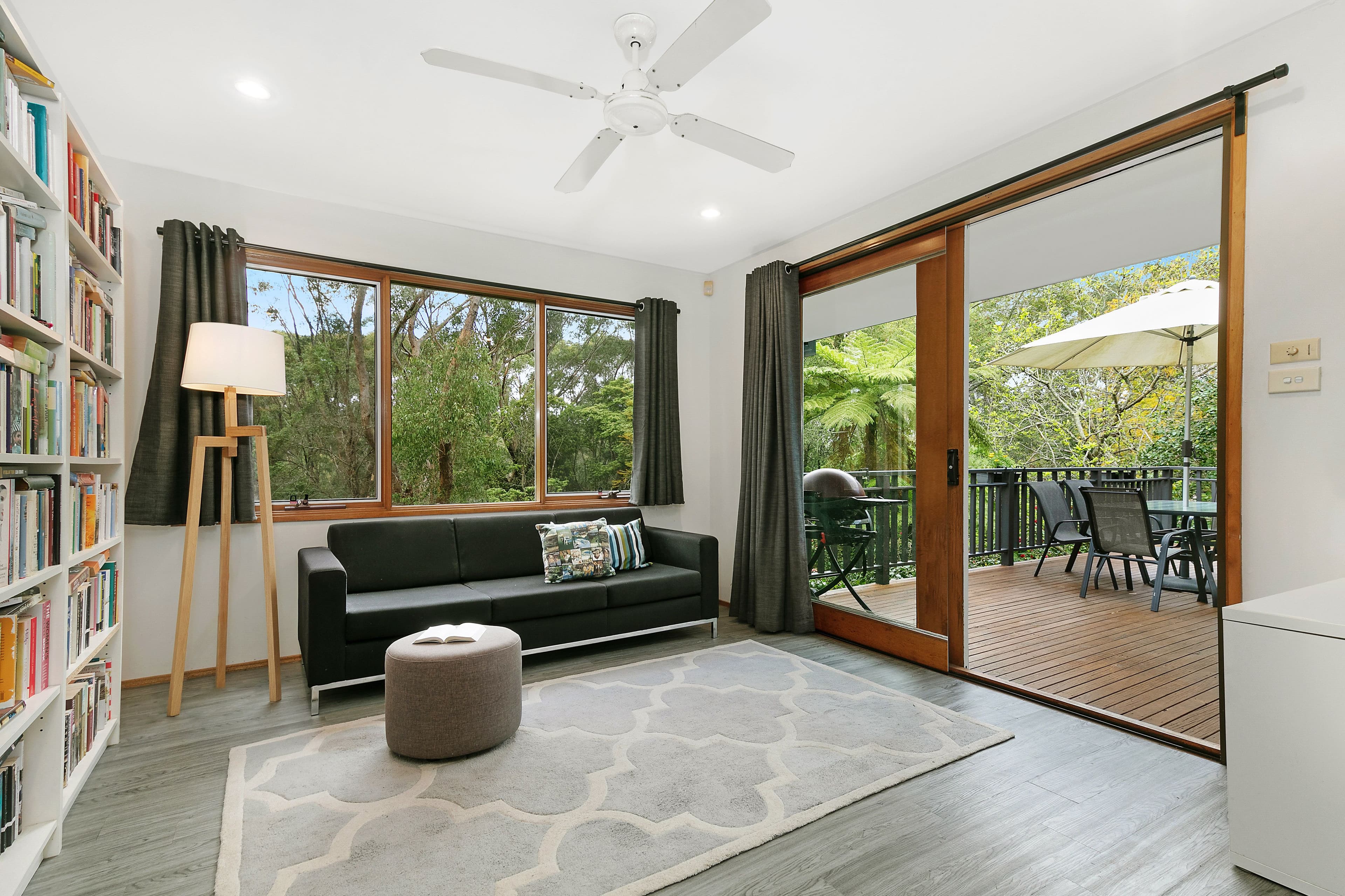 127 Campbell Drive, Wahroonga - Thumbnail 2
