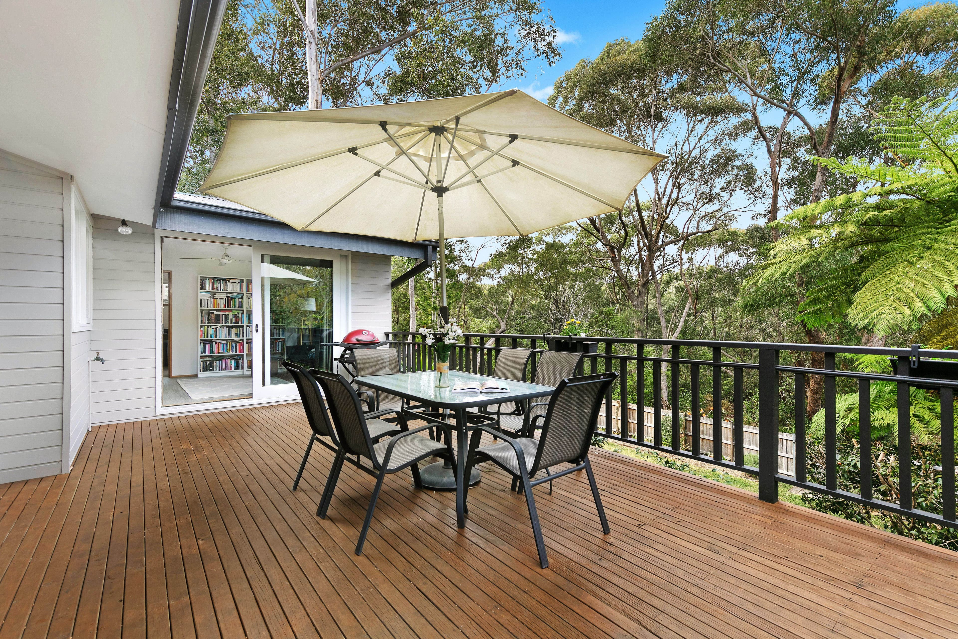127 Campbell Drive, Wahroonga - Thumbnail 3