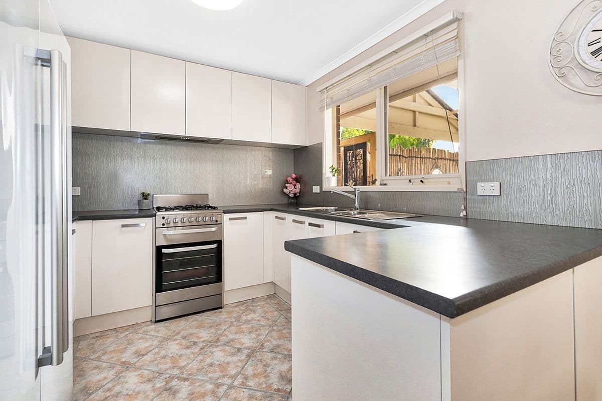 36 Willora Crescent, Cranbourne West VIC 3977, Cranbourne West - Thumbnail 4