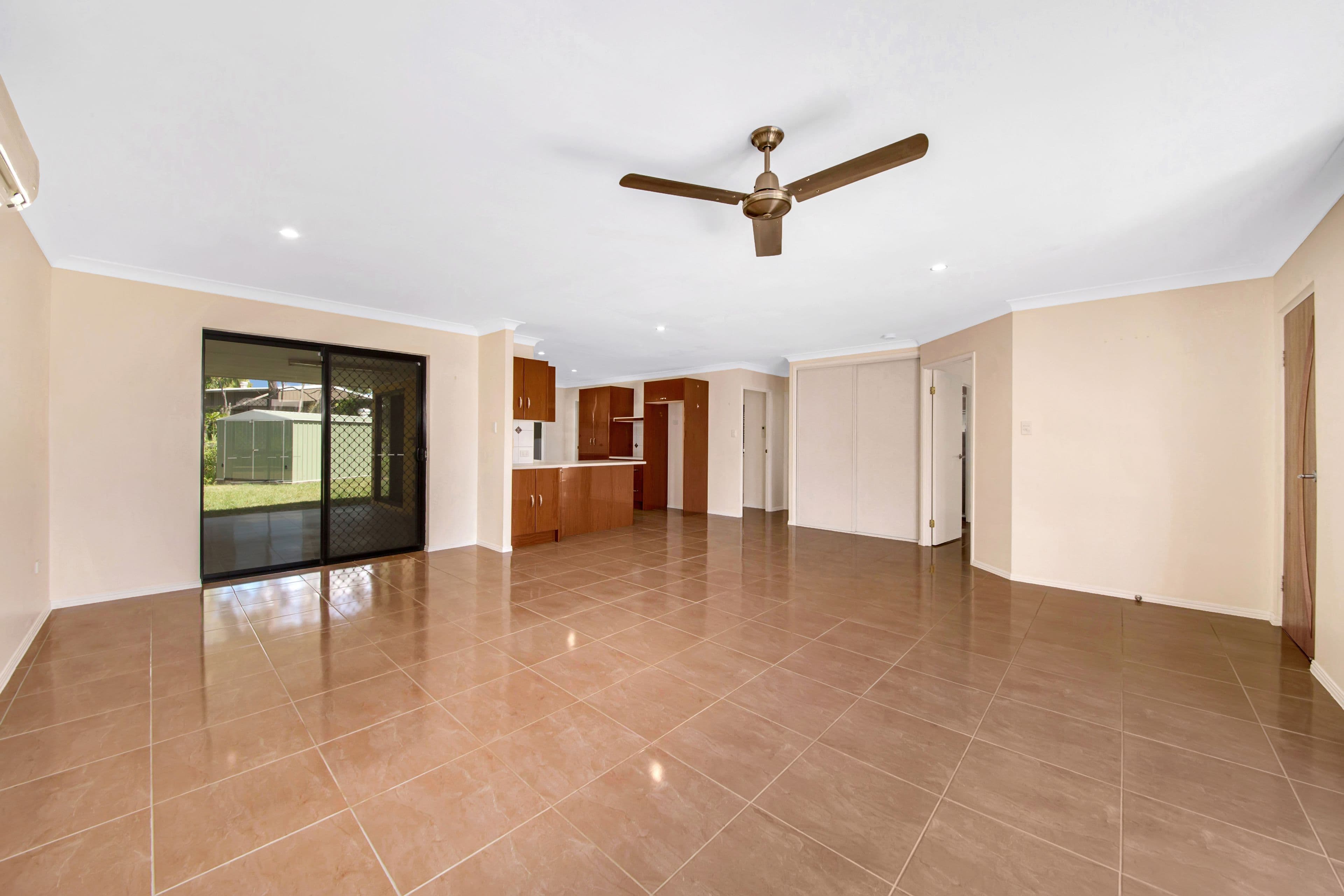 5 Karamea Close, Clinton QLD 4680, Clinton - Thumbnail 5