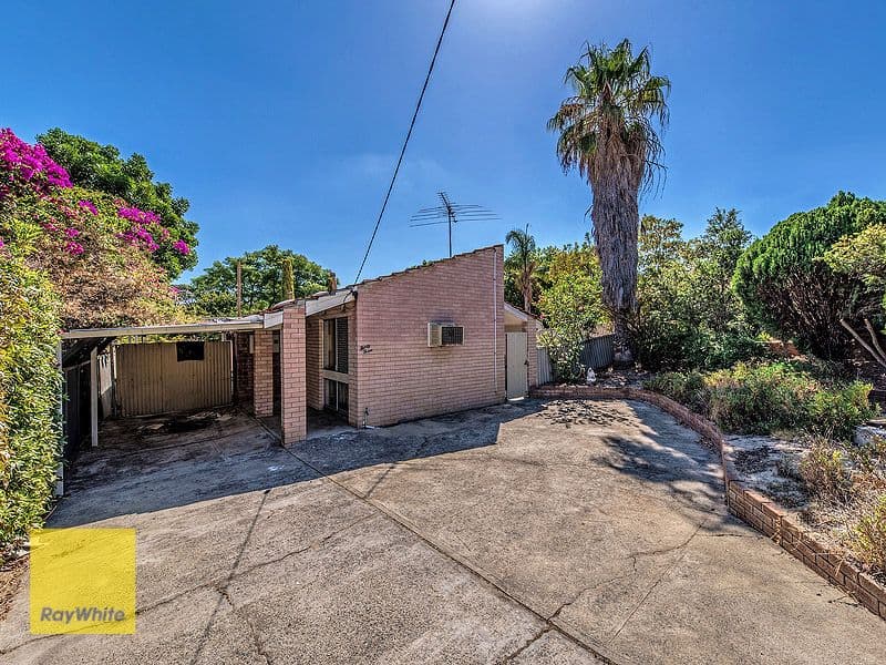 33 Binstead Court, Koondoola WA 6064, Koondoola - Thumbnail 2
