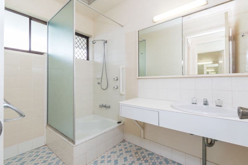 43 Strathspey Street, Kenmore QLD 4069, Kenmore - Thumbnail 5