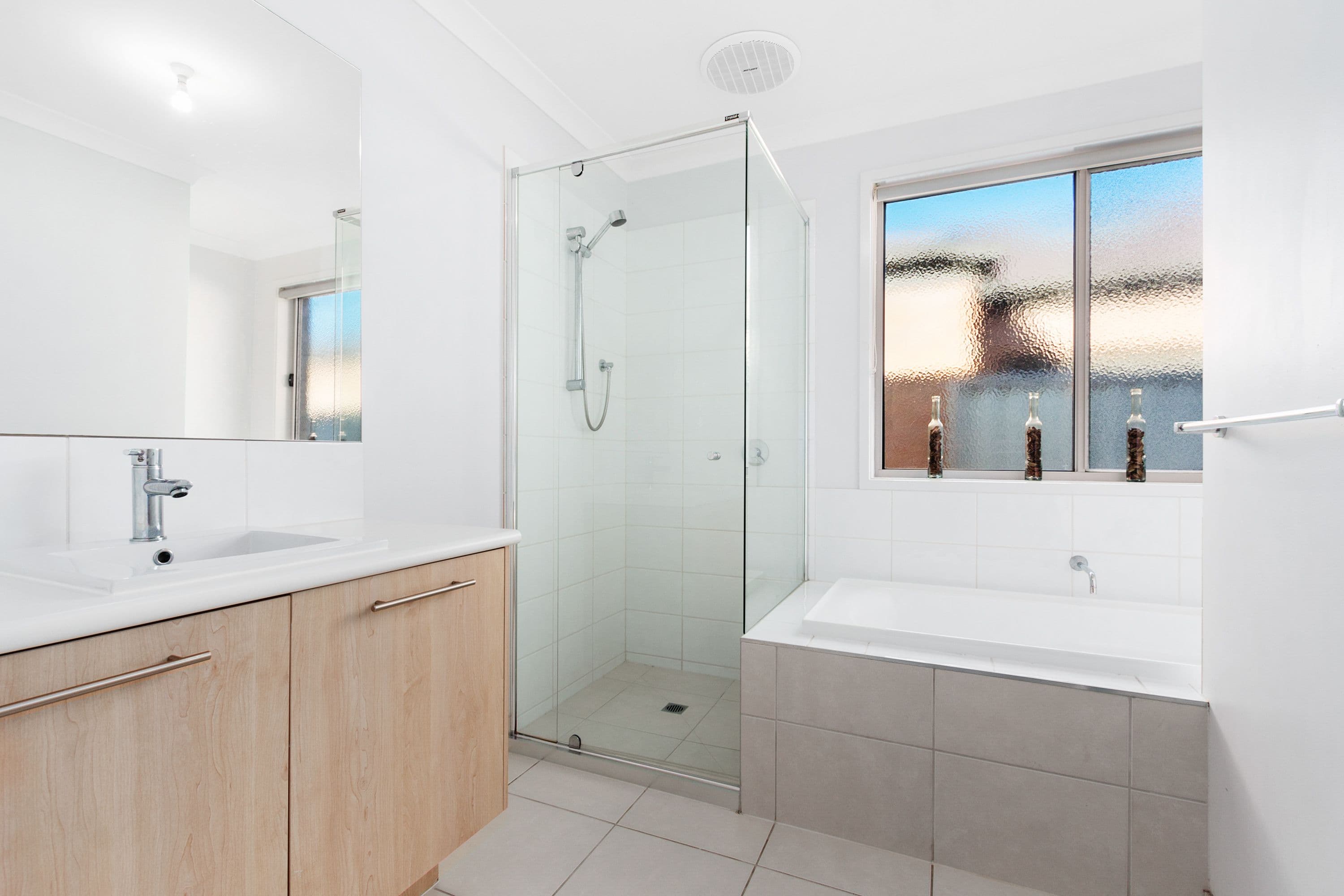 23 Warbler Street, Pakenham VIC 3810, Pakenham - Thumbnail 8