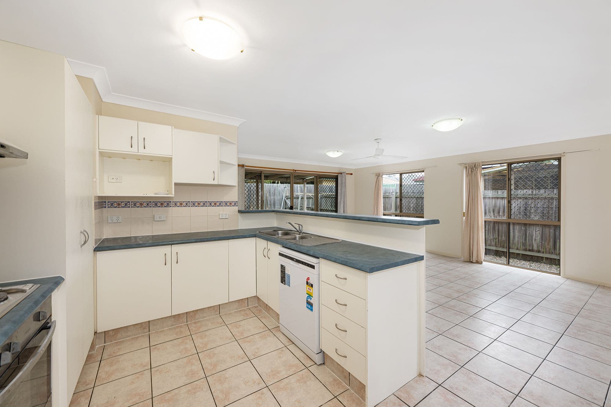42 Springvale Circuit, Underwood QLD 4119, Underwood - Thumbnail 6
