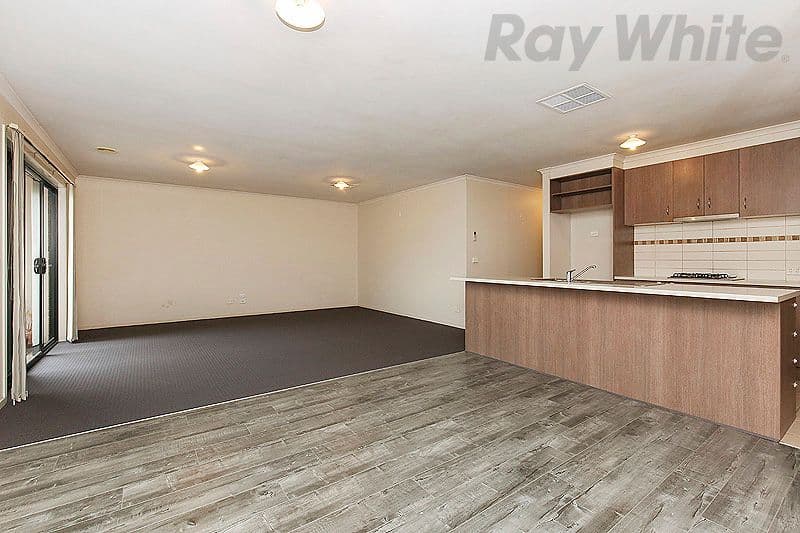 242 The Lakes Boulevard, South Morang VIC 3752, South Morang - Thumbnail 3