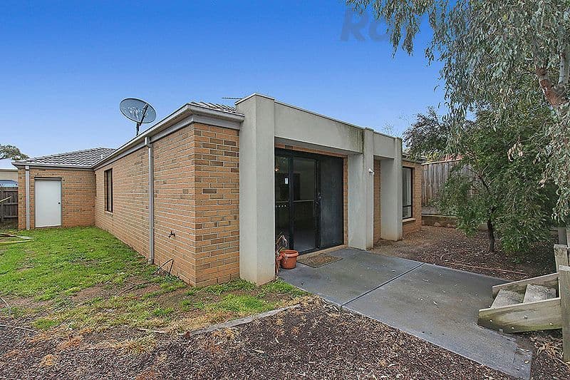 242 The Lakes Boulevard, South Morang VIC 3752, South Morang - Thumbnail 8