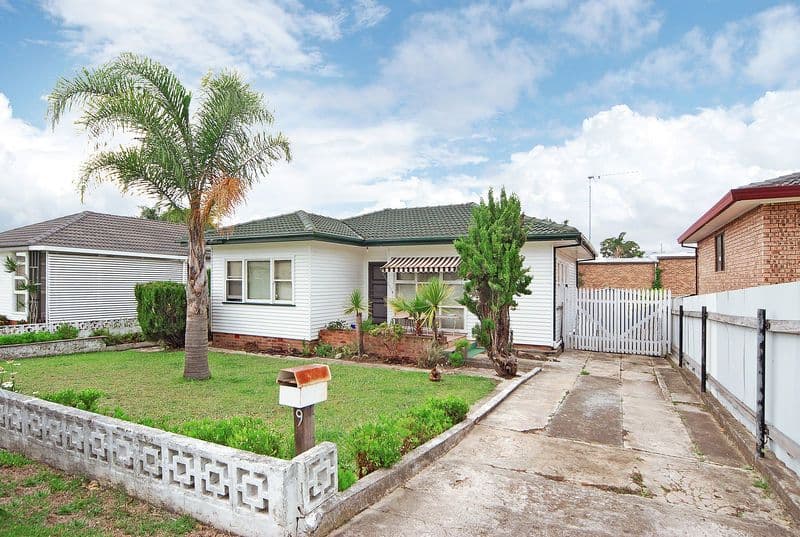 9 Ulster Avenue, WARILLA NSW 2528, Warilla - Image 1