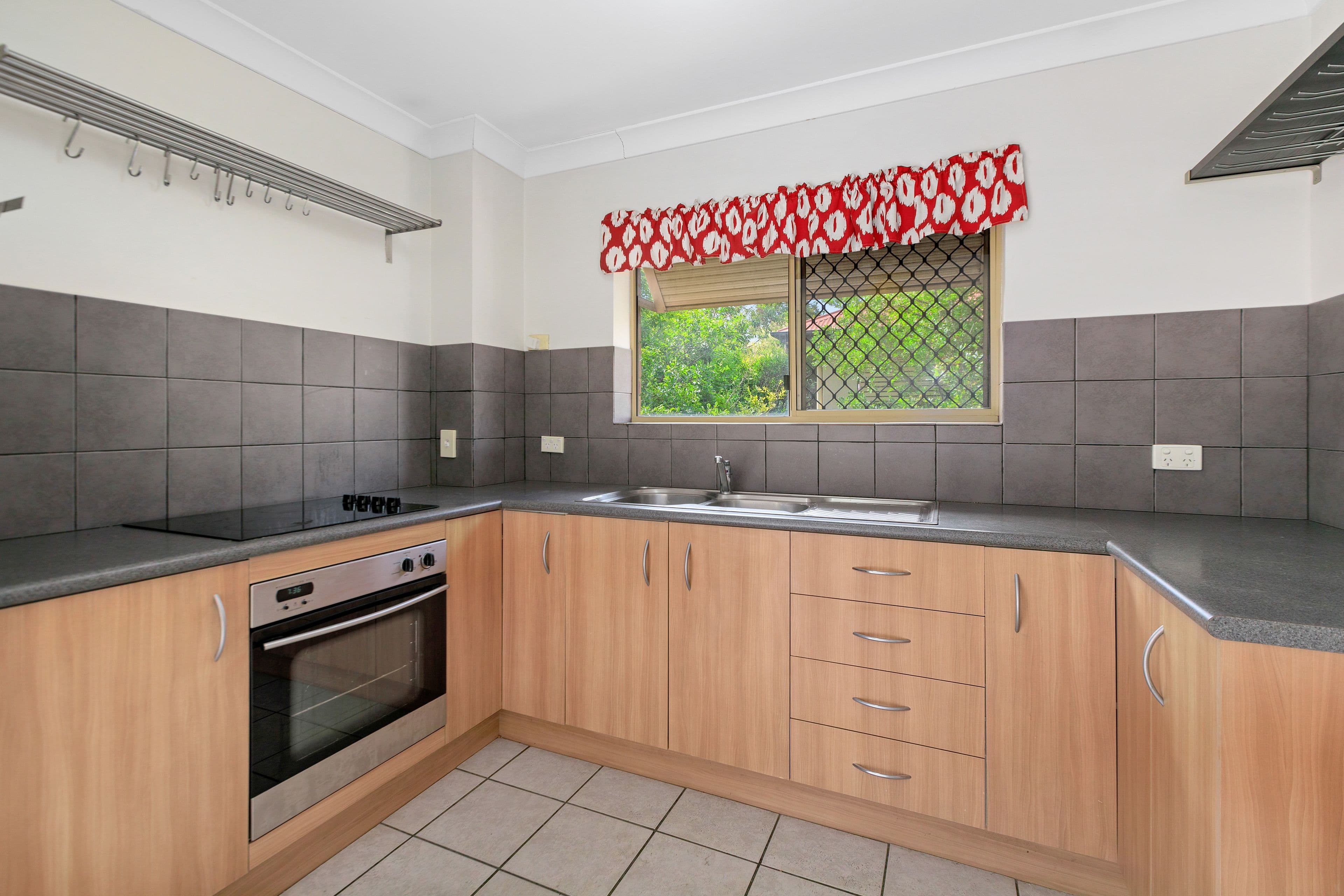15 Emperor Street, Annerley QLD 4103, Annerley - Thumbnail 4