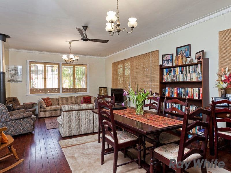 54 Julia Street, WAVELL HEIGHTS QLD 4012, Wavell Heights - Thumbnail 4