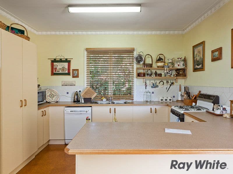 54 Julia Street, WAVELL HEIGHTS QLD 4012, Wavell Heights - Thumbnail 5
