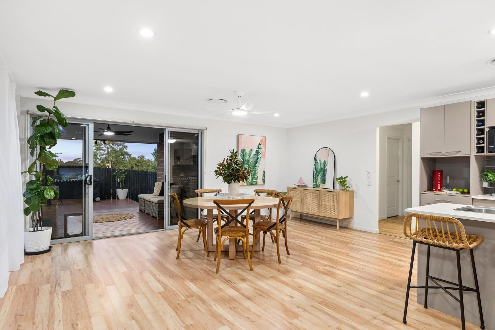 14 Domatia Street, Heathwood QLD 4110, Heathwood - Thumbnail 2