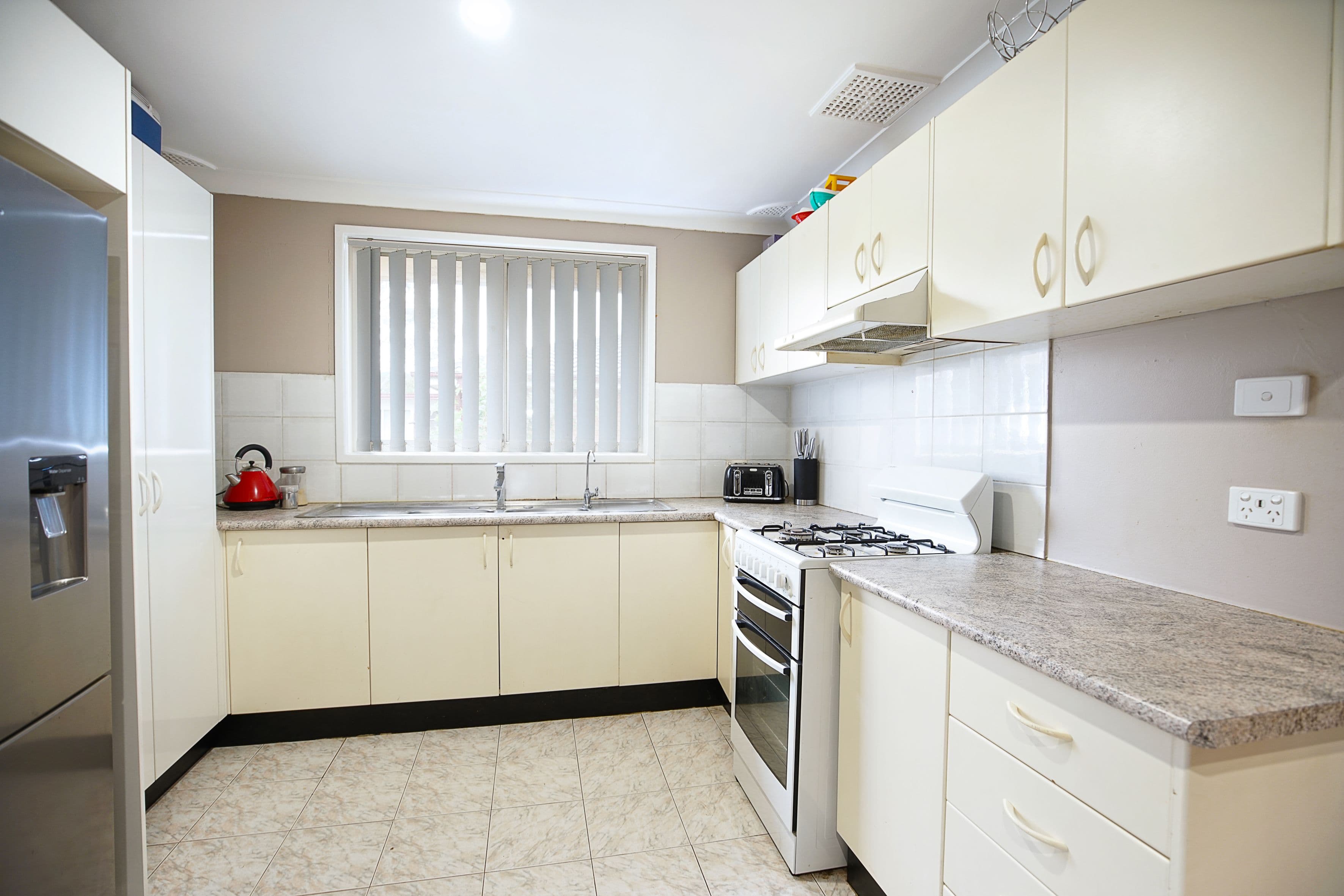 38 Thrift Street, Colyton - Thumbnail 6