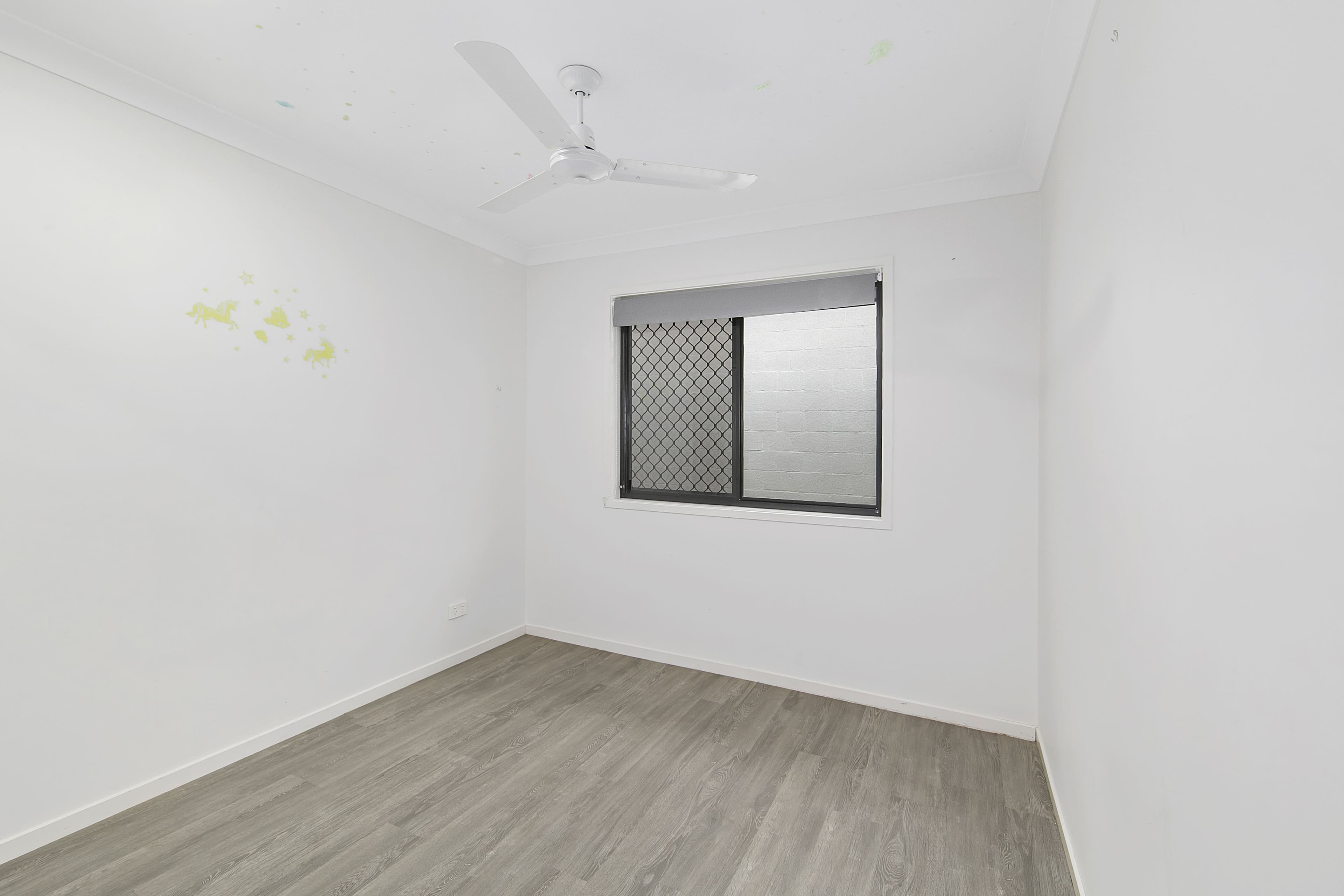 8 Severn Crescent, North Lakes QLD 4509, North Lakes - Thumbnail 5