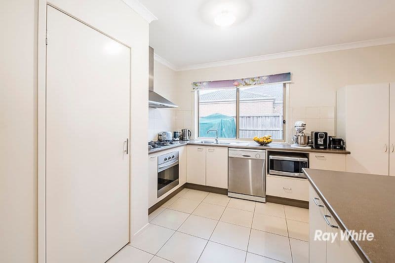 58 Melington Drive, Lyndhurst VIC 3975, Lyndhurst - Thumbnail 3