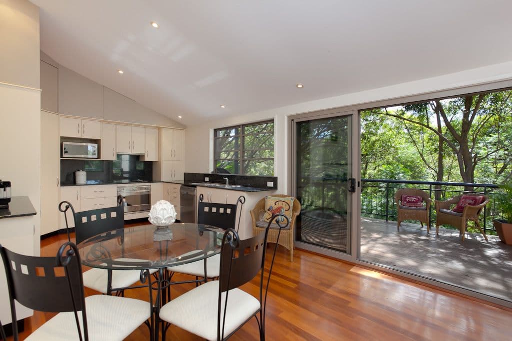 26 Parkland Parade, MEREWETHER HEIGHTS NSW 2291, Merewether Heights - Thumbnail 2