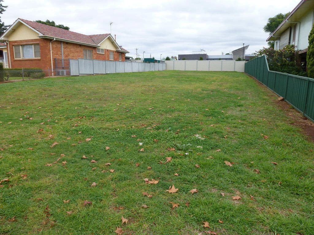 27 Stonehaven Avenue, Dubbo NSW 2830, Dubbo - Image 1