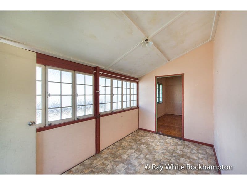 54 Main Street, Park Avenue QLD 4701, Park Avenue - Thumbnail 7