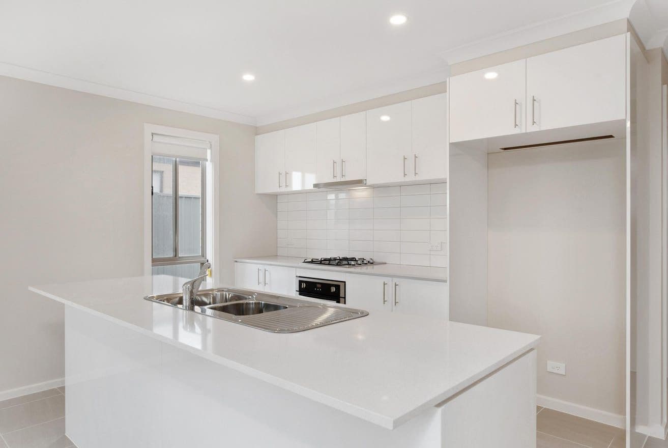 3 Watford Street, Werribee VIC 3030, Werribee - Thumbnail 4