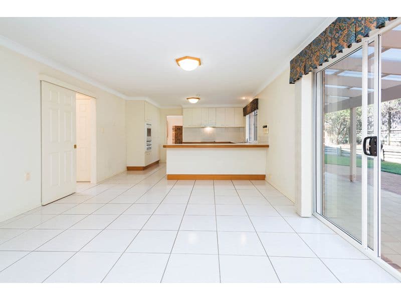 1 Tweed Close, Eight Mile Plains QLD 4113, Eight Mile Plains - Thumbnail 4