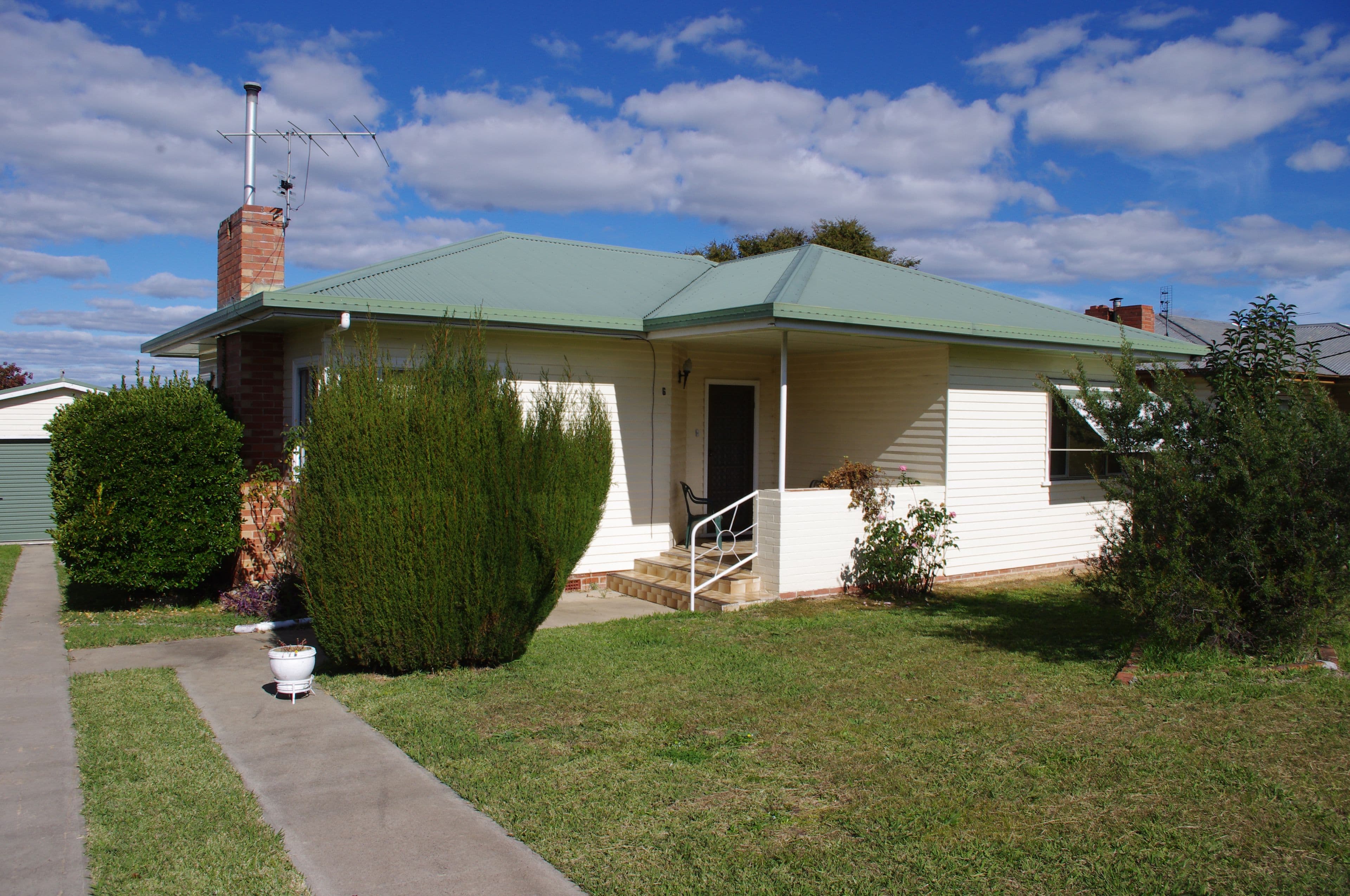 6 Lang Street, Inverell - Thumbnail 2
